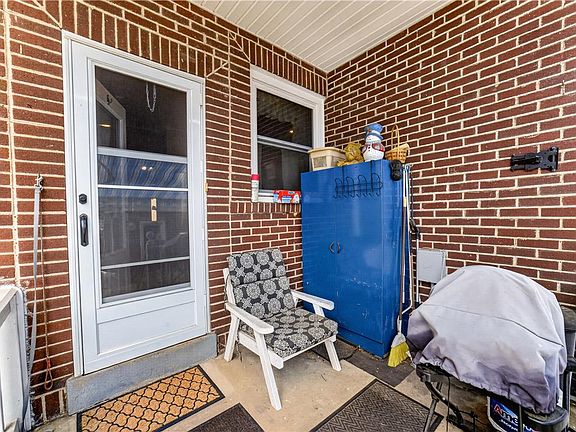 5th image of 2218 W Tilghman St