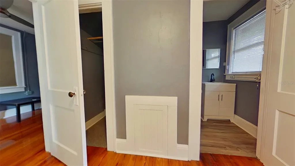 1 bed, 1.0 bath, 340 sqft, $1,300 — Photo 3
