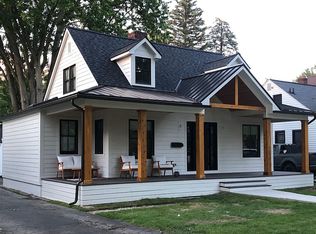 307 Highland Ave, Rochester, MI 48307