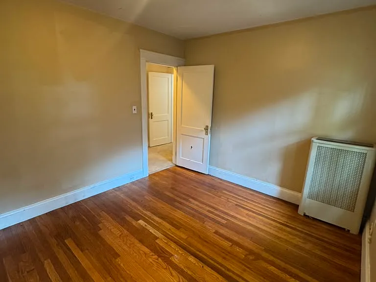 175 Warren St #1 — Photo 3