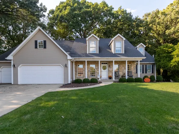 1294 Cannon Ct, Batavia, IL 60510