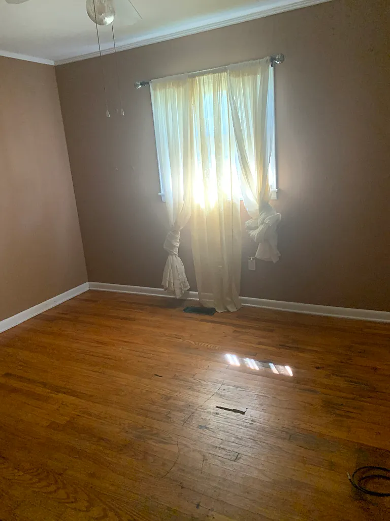 3 bed, 1291 sqft, $1,600 — Photo 3