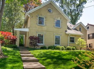 620 Garland Ave, Winnetka, IL 60093