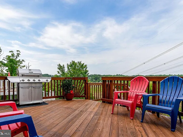 2372 Battery Hill Cir — Photo 15