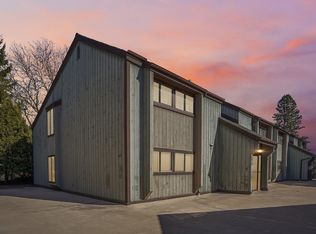 2829 Century Harbor Rd APT 3, Middleton, WI 53562