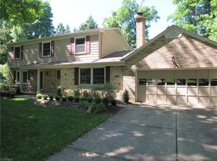 7975 Green Ridge Dr, Mentor, OH 44060