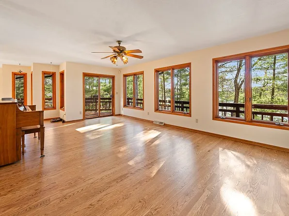 31291 Lawrence Dr, Cushing, MN 56443