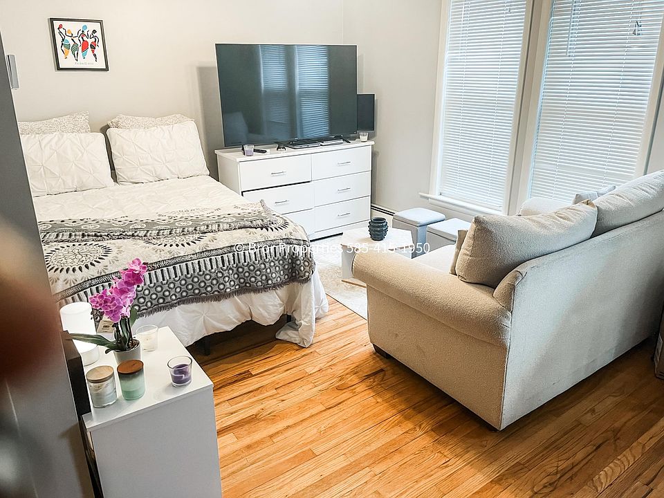 1st image of 64 Cambridge St #2