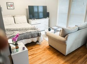 64 Cambridge St, Rochester, NY