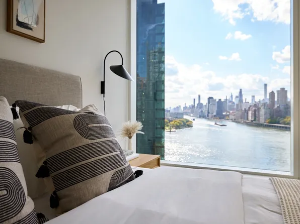 20 Halletts Point image 31 of 82