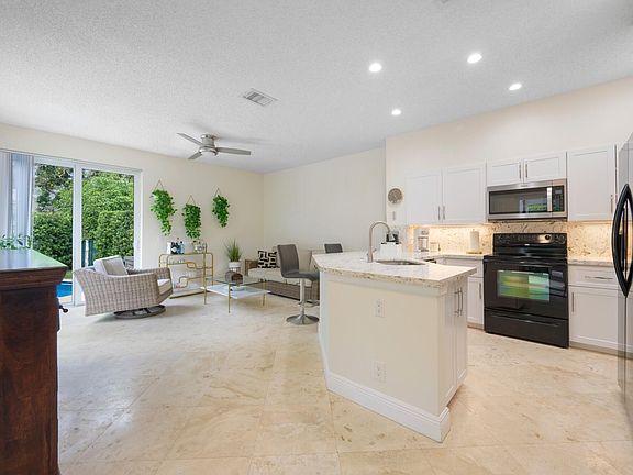 5th image of 17707 TIFFANY TRACE Drive