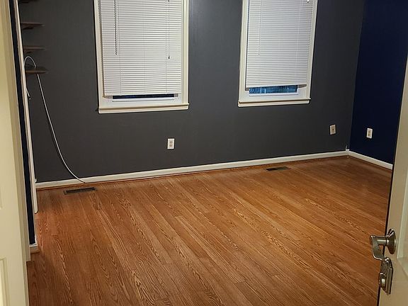 3rd image of 14308 Rosetree Ct