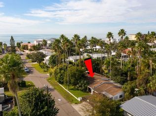 102 162nd Ave, Redington Beach, FL 33708