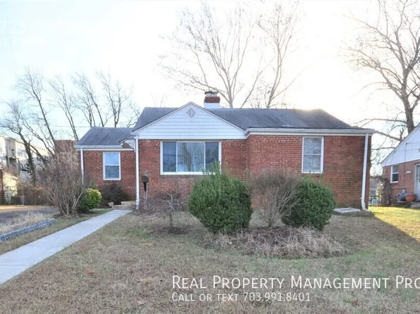 2723 School St, Alexandria, VA 22303