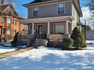 214 Woodward Ave #B, Kalamazoo, MI 49007