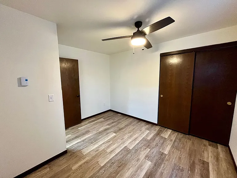1010 Sawyer Dr — Photo 28