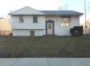 449 Norton Ave, Glendale Heights, IL