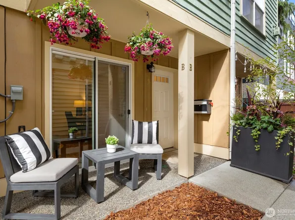 335 16th Avenue E #B, Seattle, WA 98112