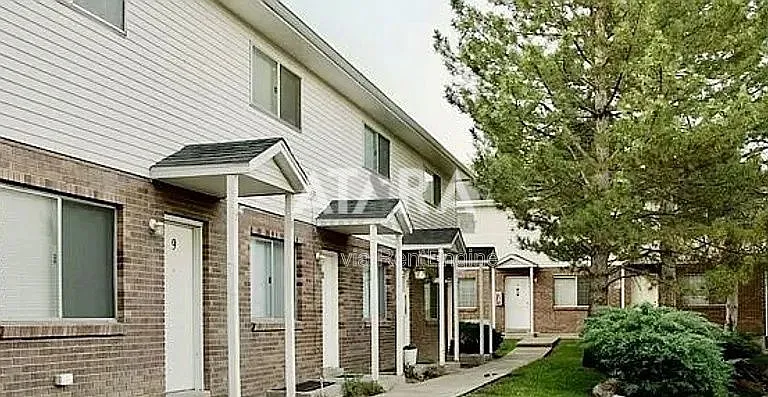 4247 South Hwy #89-18 — Photo 1