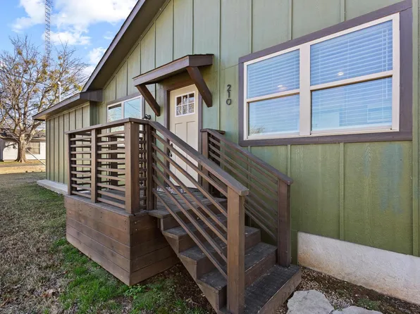 210 Hiland Ln, Pottsboro, TX 75076