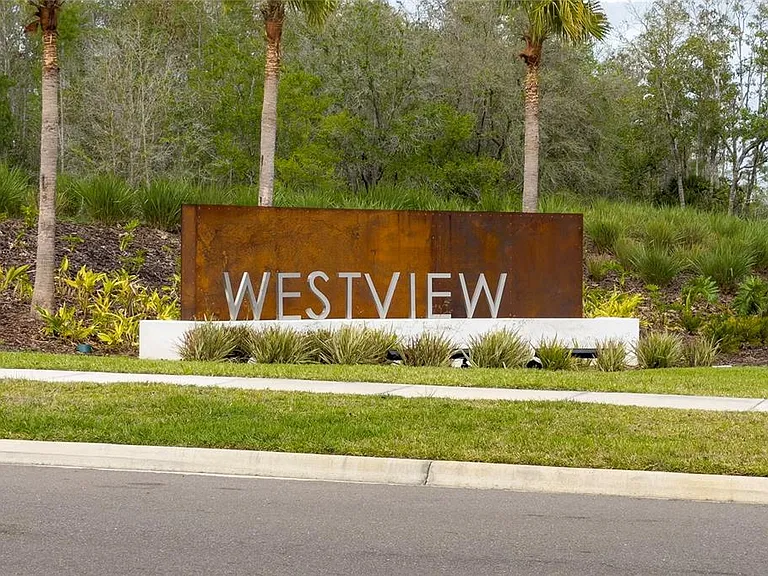 2060 Viewfinder St — Photo 23