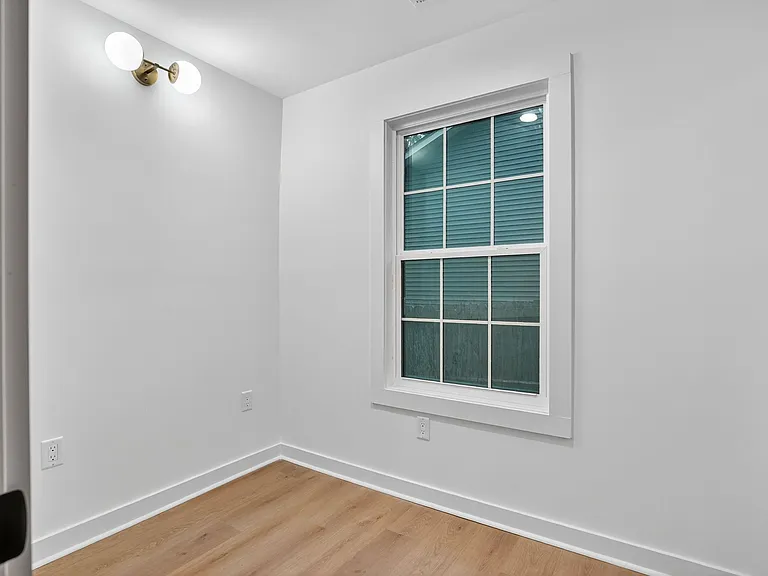 226 Maco Ter — Photo 18