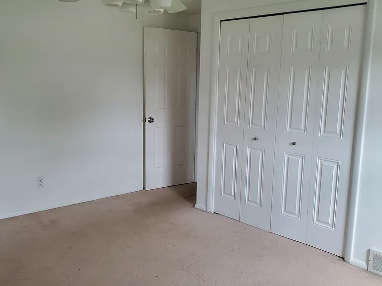 2467 Babcock Rd — Photo 11
