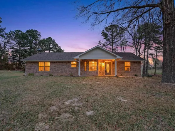 433 English Ln, Longview, TX 75605