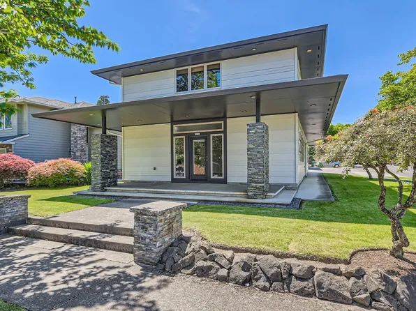 1130 Elm St, Forest Grove, OR 97116