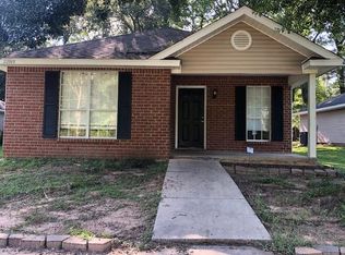 22915 Monroe St, Robertsdale, AL 36567