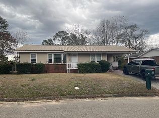 108 Stewart St, Andalusia, AL 36420