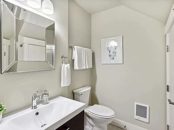 5th image of 6239 N Curtis Ave
