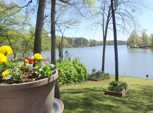 1108 Young Mill Rd, Lexington, NC 27292