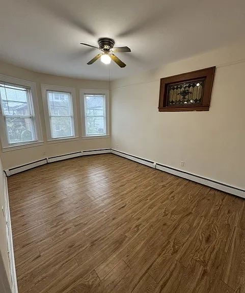 433 Lanza Ave #3 — Photo 2