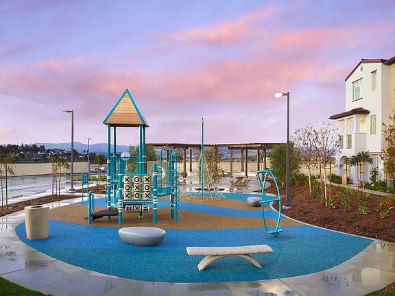 Tot Lot at Sunset Melrose Heights