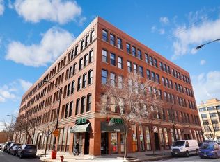 400 S Green St APT 201, Chicago, IL 60607