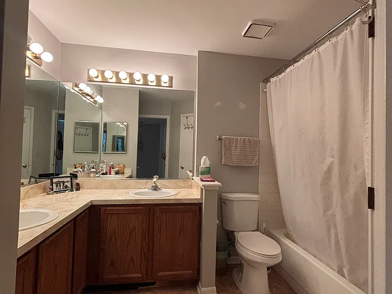 781 N Shady Oaks Dr — Photo 6