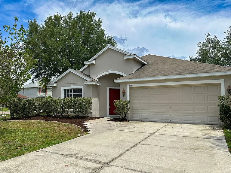 2351 Holly Pine Cir — Photo 2