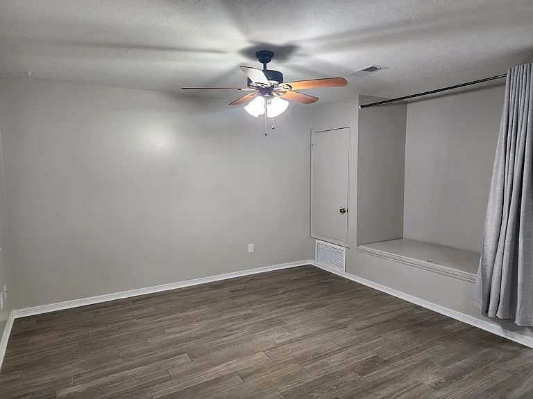 6568 Harbour Blvd — Photo 18
