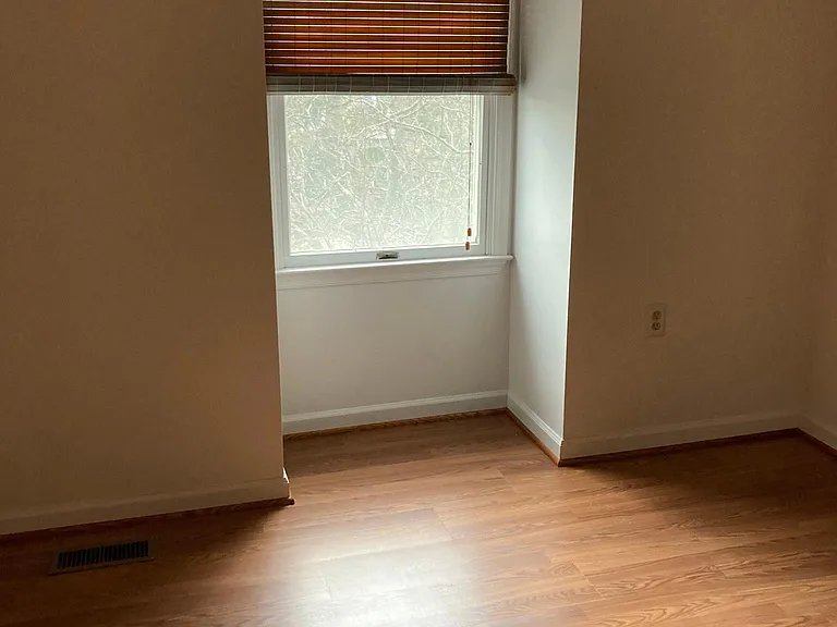 7991 Schooner Ct — Photo 15