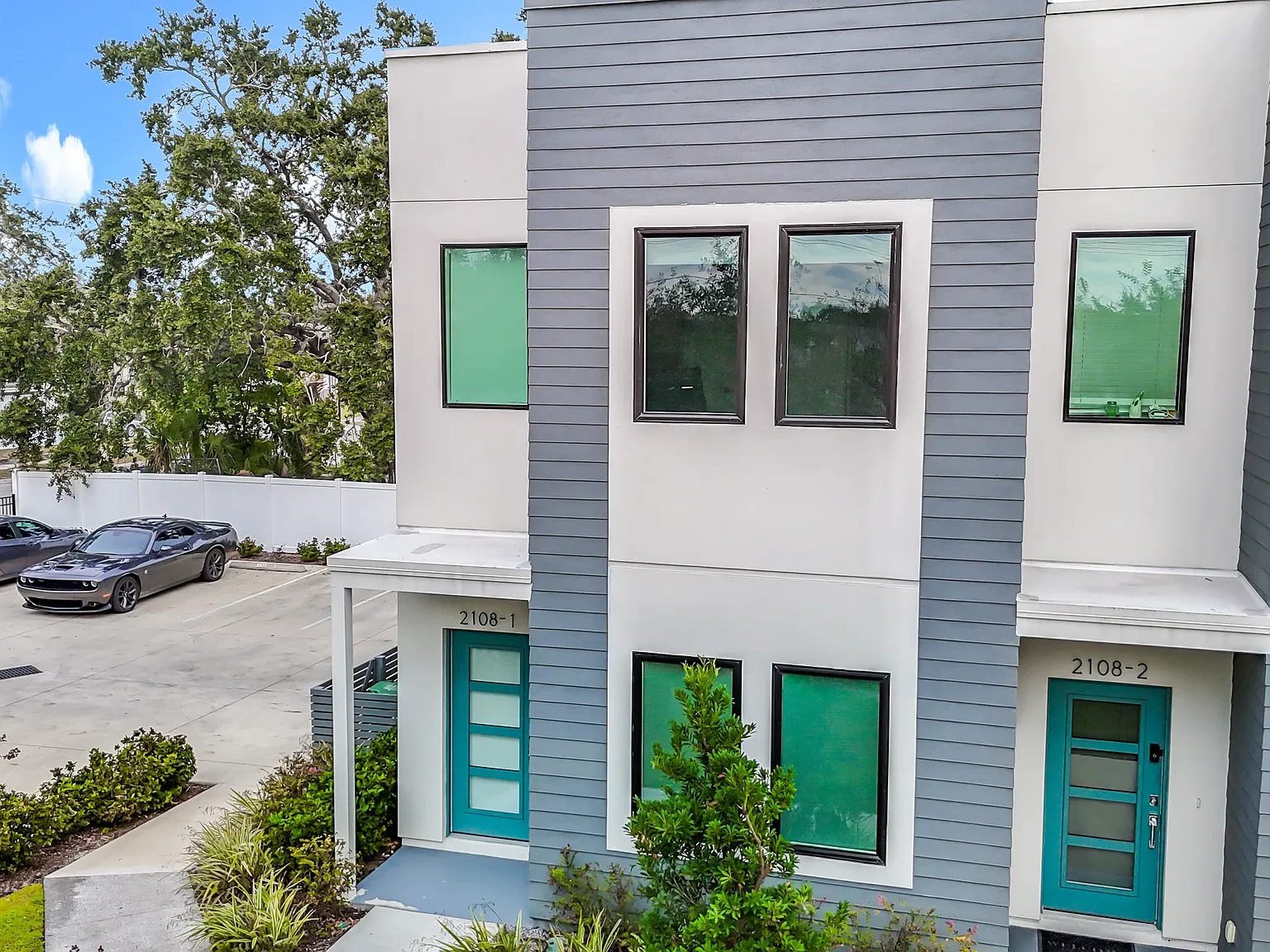 3 bed, 1260 sqft, $2,500 — Photo 4