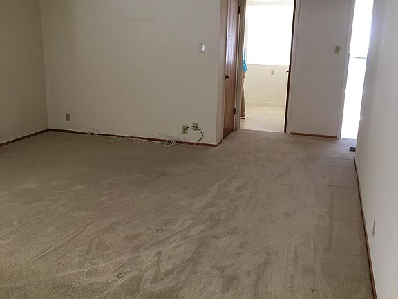 3rd image of 235 Waverley St #1