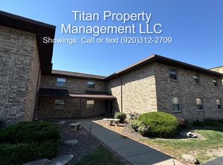 1527 Arboretum Drive - D, Oshkosh, WI 54901