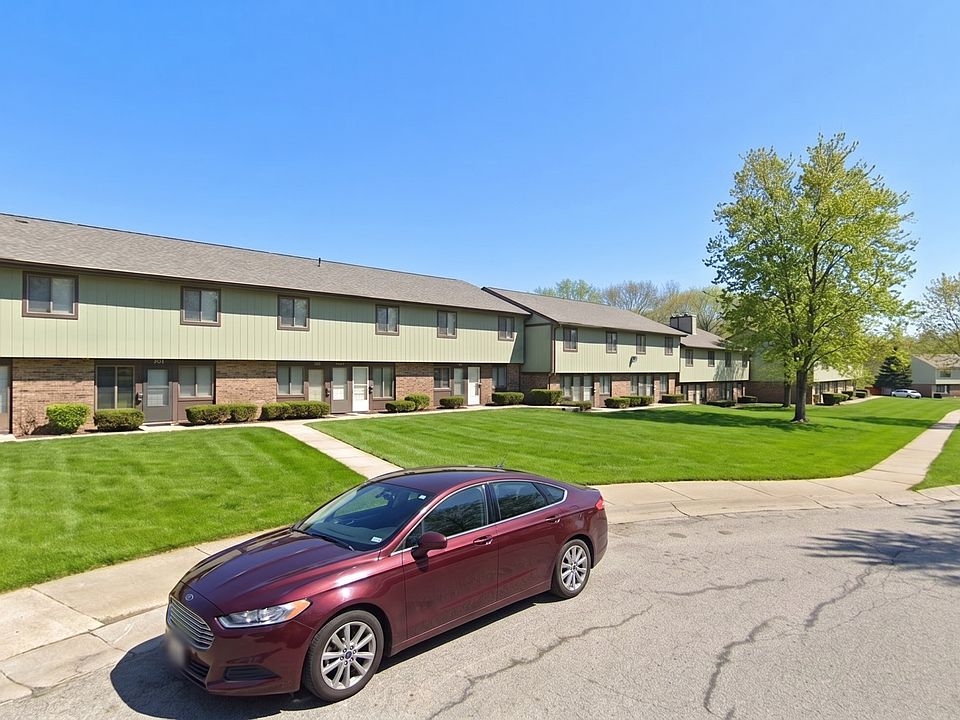 1st image of 2450 Echo Valley Dr #2450