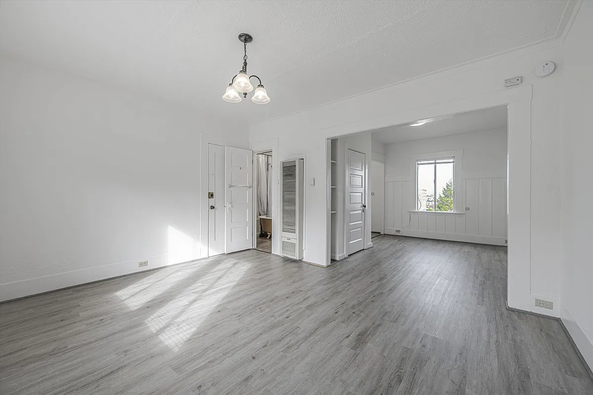 Building Photo - 4099 Cesar Chavez St #1351-1373