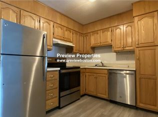 96 Sutherland Rd APT 9, Brighton, MA 02135