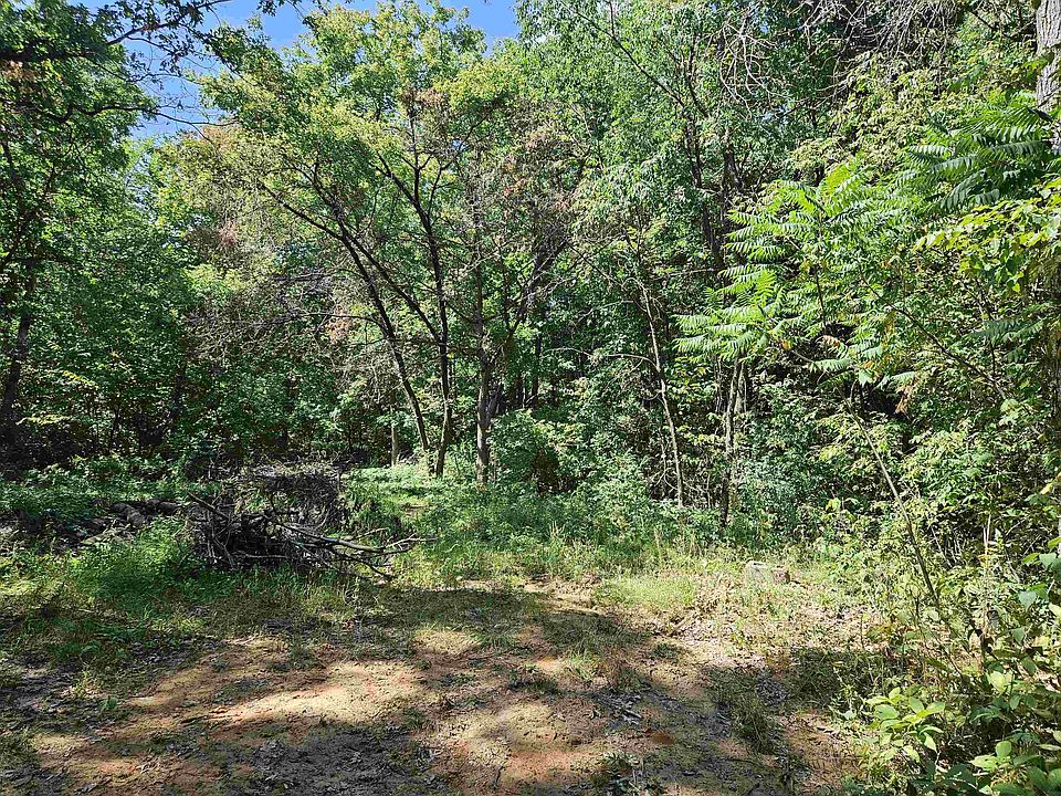 2nd image of S635 Oak Hill Rd