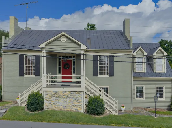 8 Hays Creek Rd, Brownsburg, VA 24415