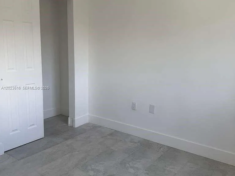 147 NW 59th St #303 — Photo 18