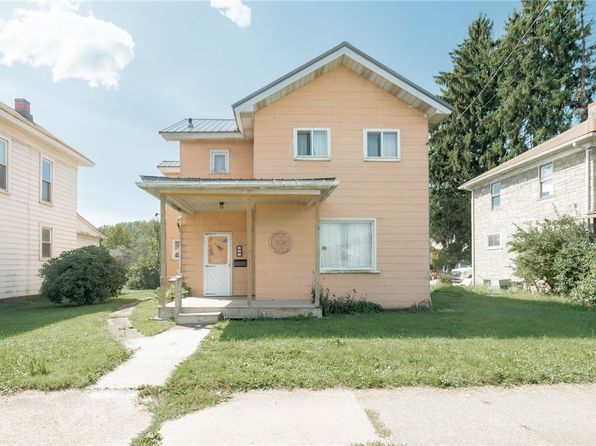 721 W Mahoning St, Punxsutawney, PA 15767